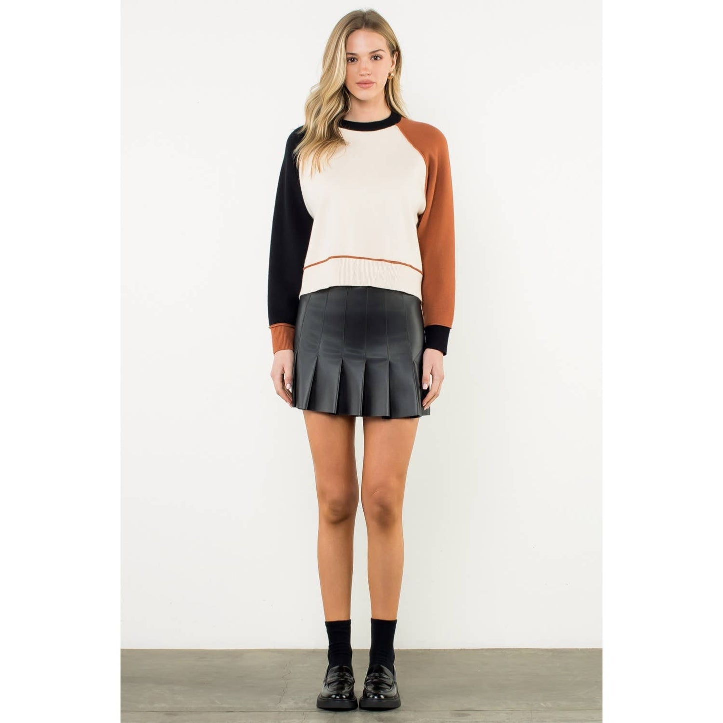 Colorblock Raglan Sleeve Sweater