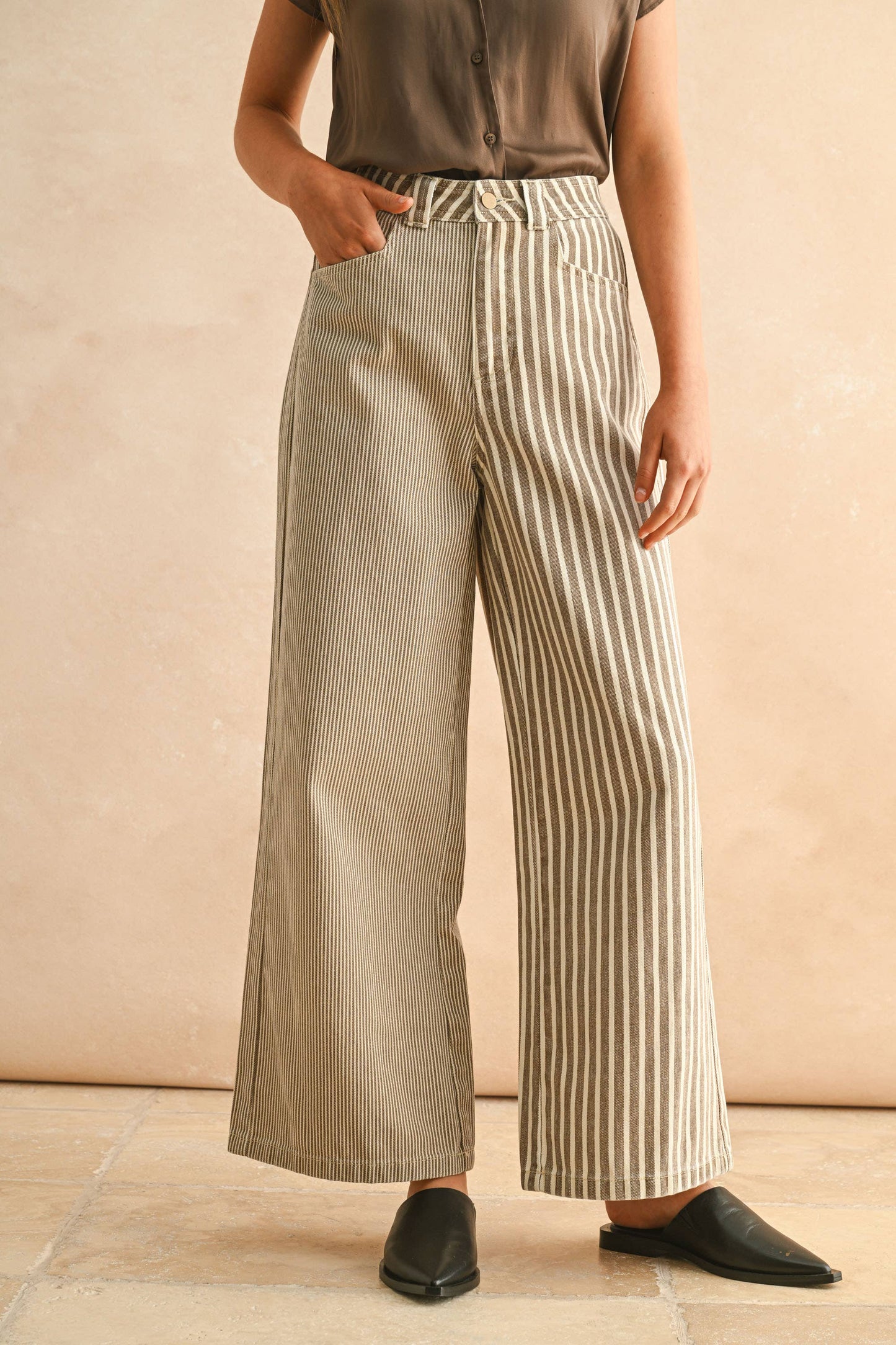 Tess Striped Wide Leg Ankle Length Pants