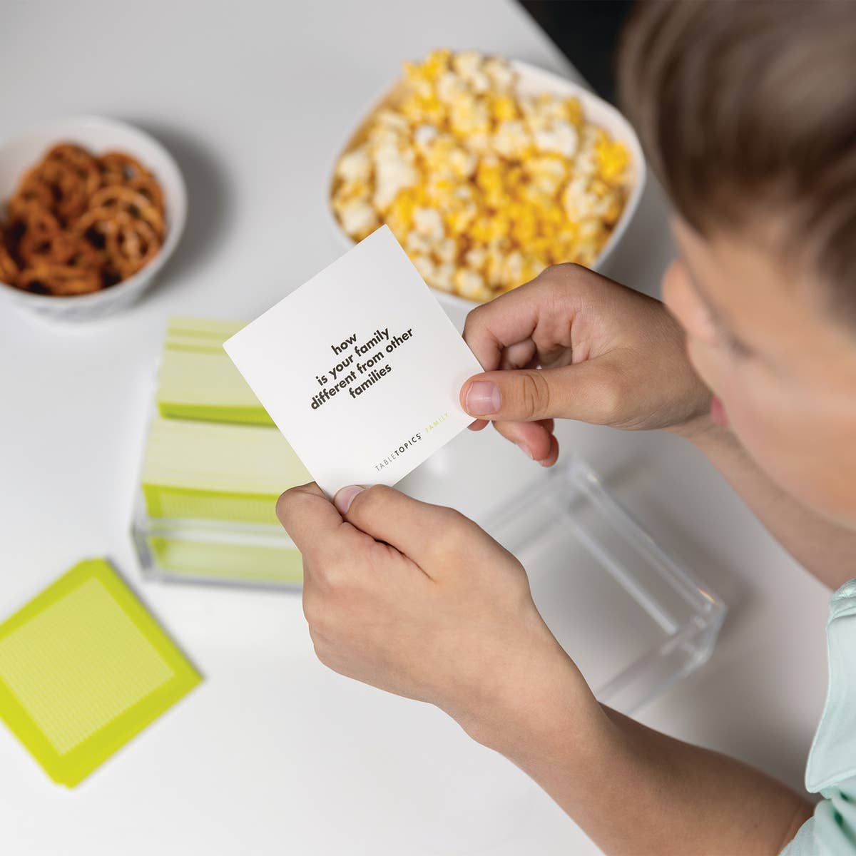 TABLETOPICS FAMILY - Award-Winning Conversation Starters