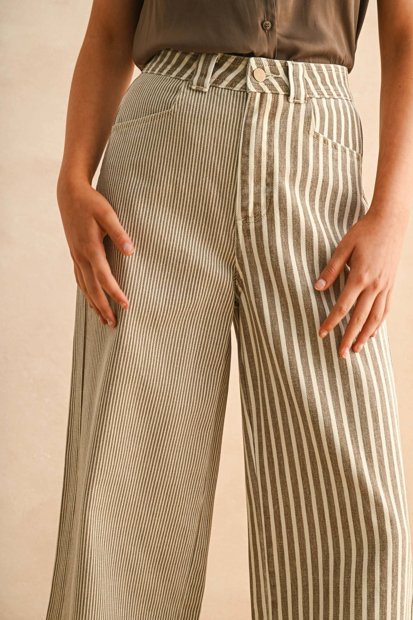 Tess Striped Wide Leg Ankle Length Pants