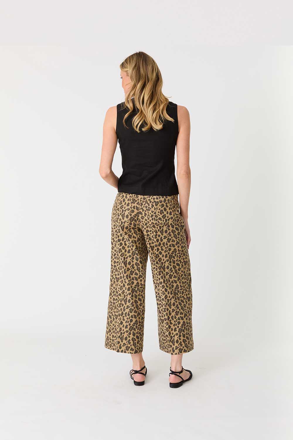 Level 99 Sophia Animal Print Wide Leg Jean