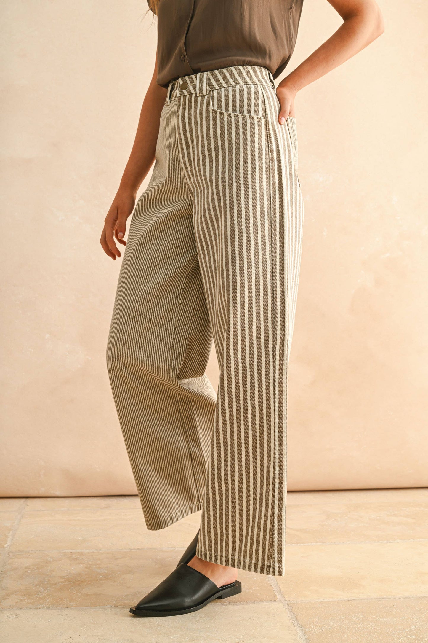 Tess Striped Wide Leg Ankle Length Pants